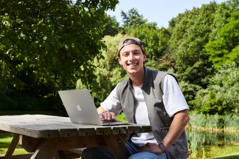 basisbeurs keert terug voor studenten - tmo