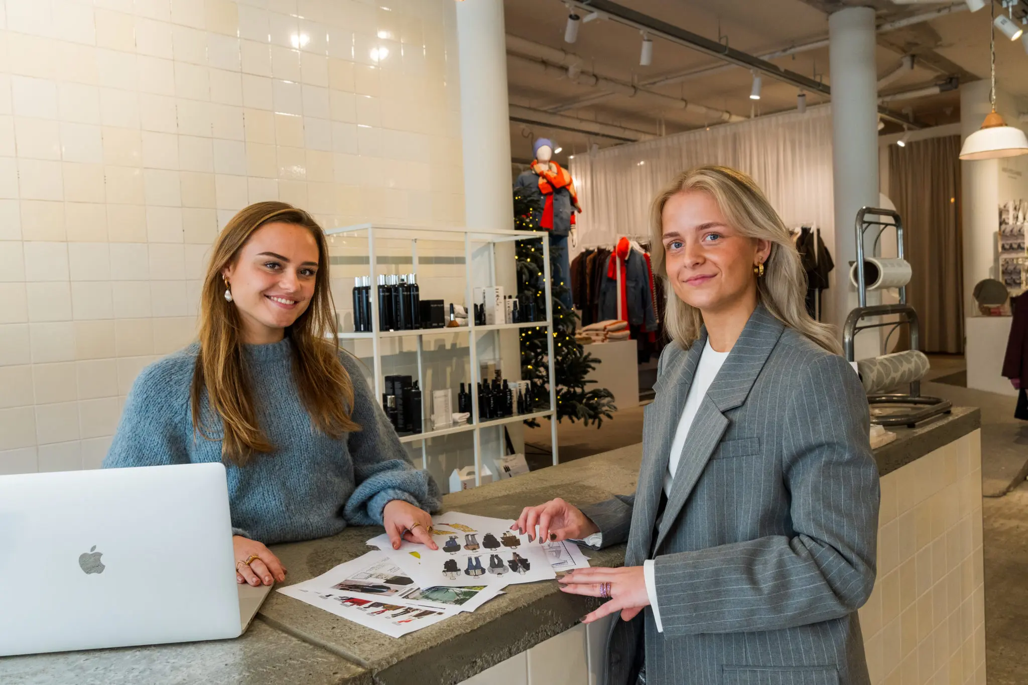 Associate degree Fashion Business Professional - TMO