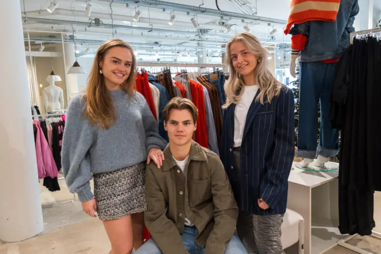 TMO Associate degree Fashion Business Professional